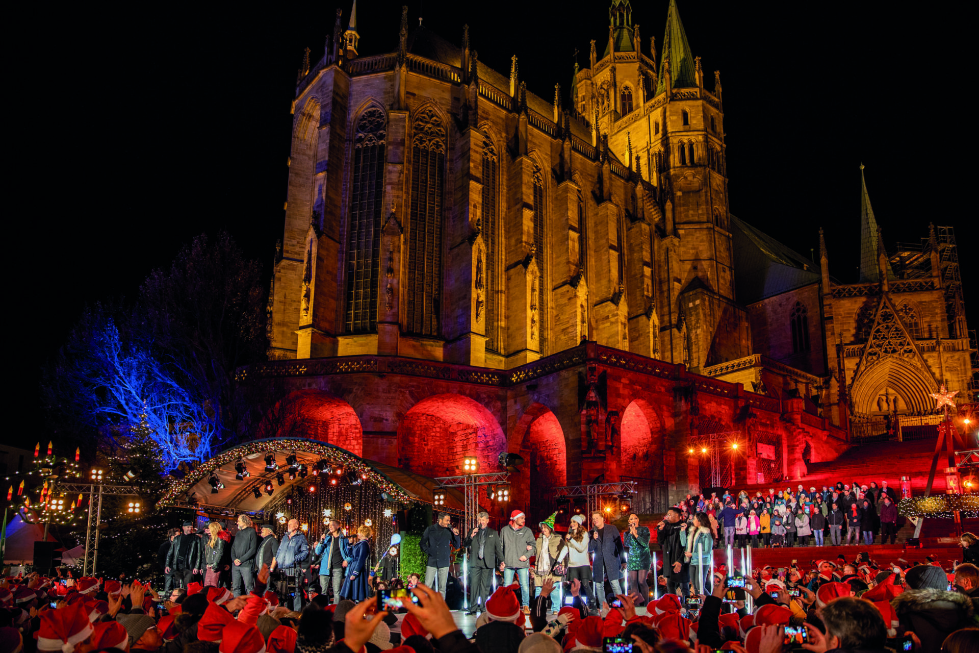143_Weihnachtsmarkt_Domplatz_MDR Weihnachten bei uns_2019_©Matthias Frank Schmidt_CC-BY-NC-ND_original