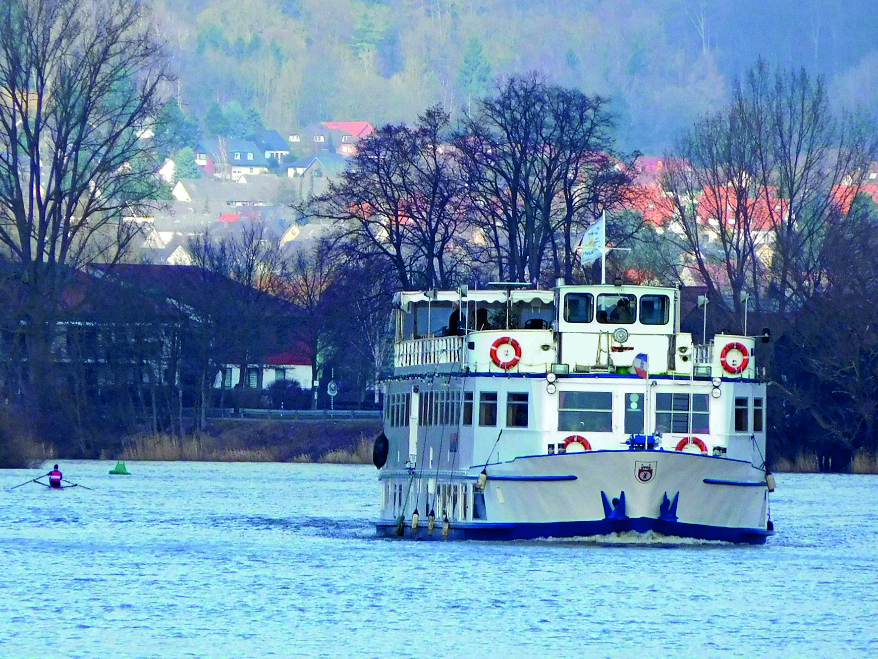 Schifffahrt im Winter